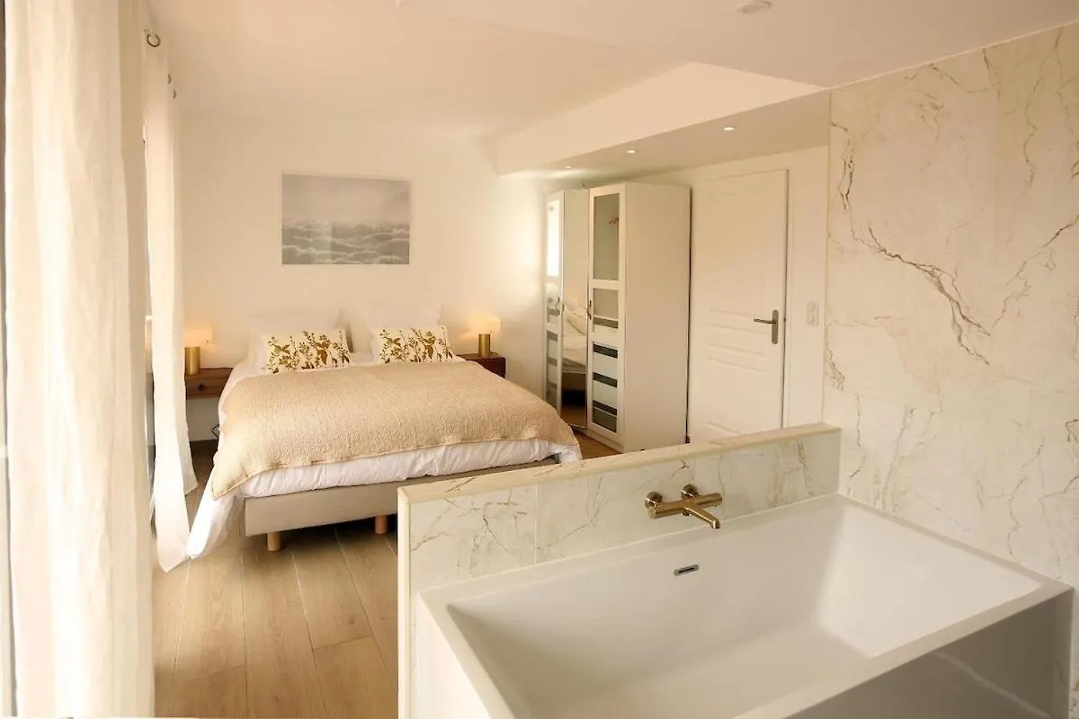 Casa B- Splendid Rooftop Overlooking The Sea Cassis