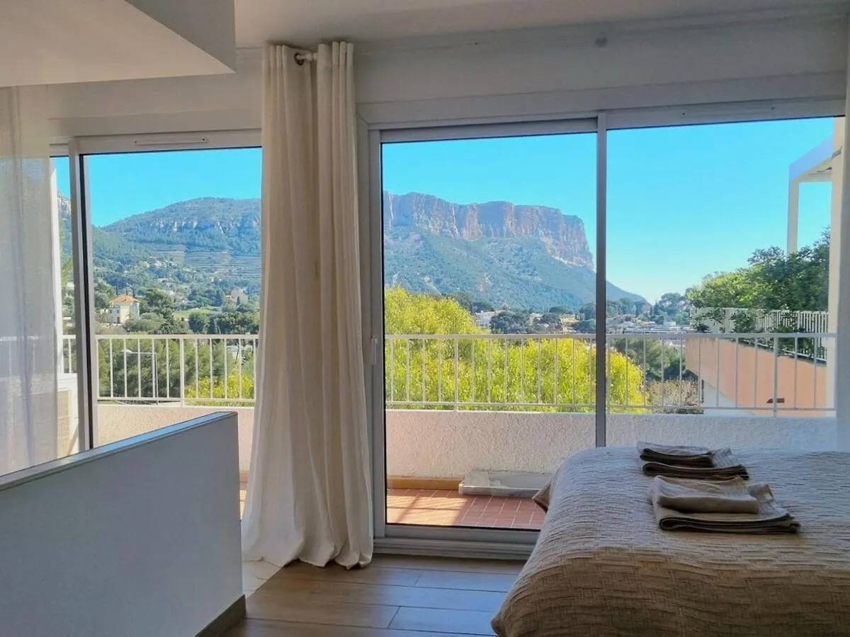 Casa B- Splendid Rooftop Overlooking The Sea Cassis